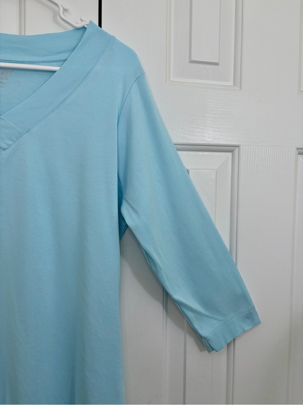 Chico's Pastel Blue 100% Pima Cotton V-Neck Top Size Large - Picture 4 of 13